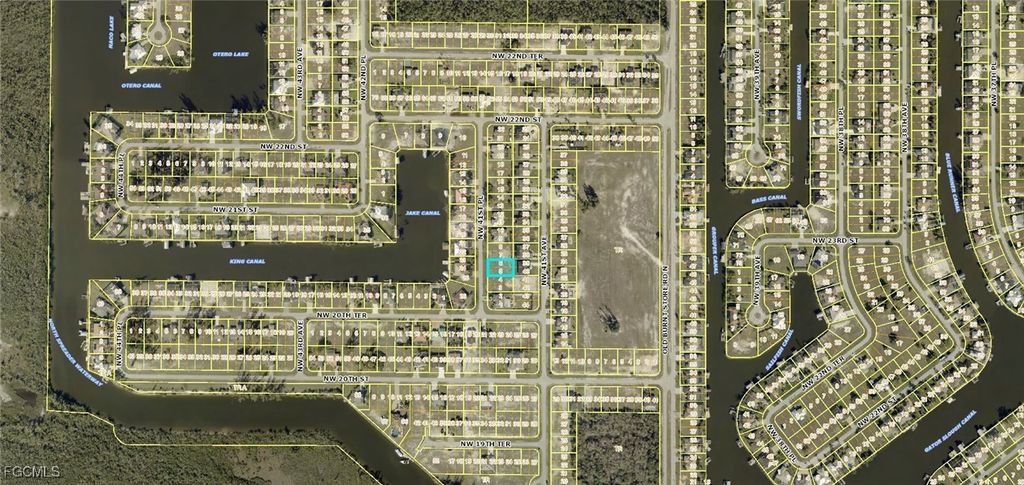 2027 NW 41st PL, Cape Coral, FL 33993