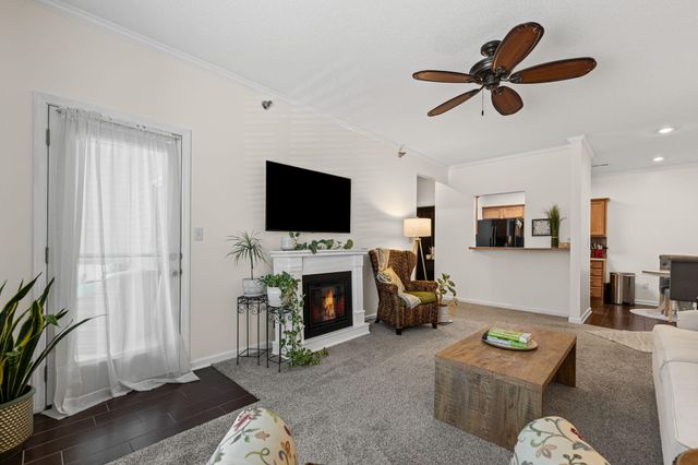1100 KENNESAW 301, Columbia, MO 65202