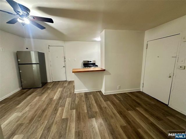 390 Orange Road, Montclair, NJ 07042