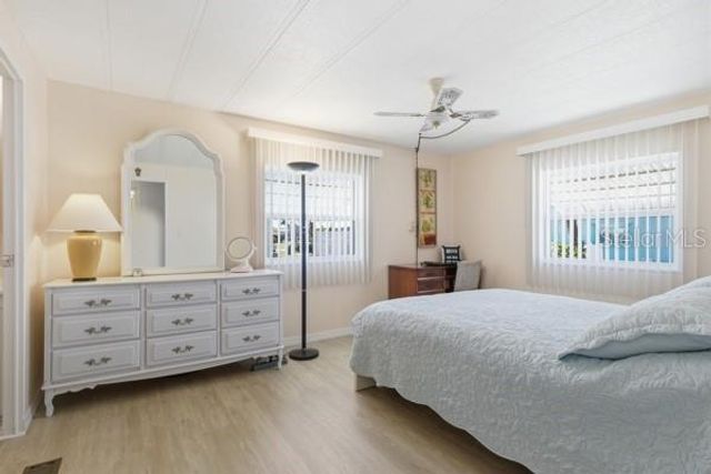 499 LONGWOOD DRIVE, Venice, FL 34285