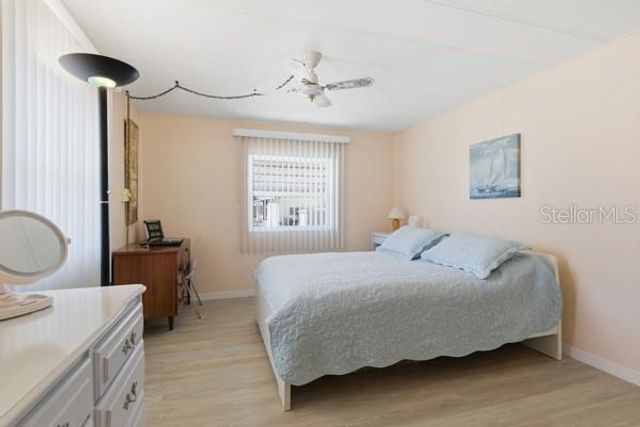 499 LONGWOOD DRIVE, Venice, FL 34285