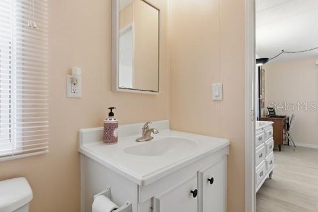 499 LONGWOOD DRIVE, Venice, FL 34285