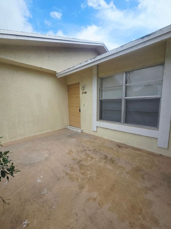 3196 49th Lane S, Lake Worth Beach, FL 33461