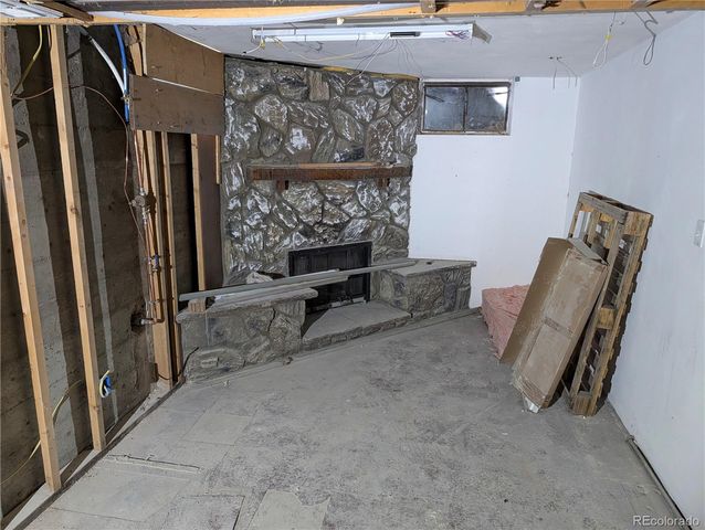 2281 S Quitman Way, Denver, CO 80219