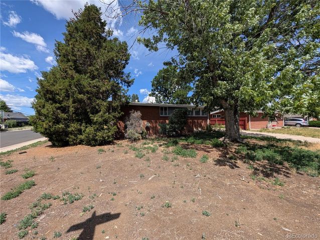 2281 S Quitman Way, Denver, CO 80219
