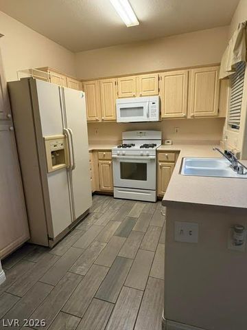 855 North Stephanie Street 2416, Henderson, NV 89014