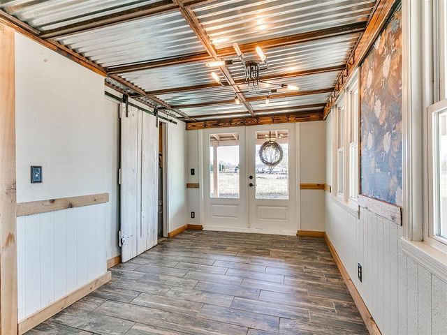 1217 W Industrial Road, Guthrie, OK 73044