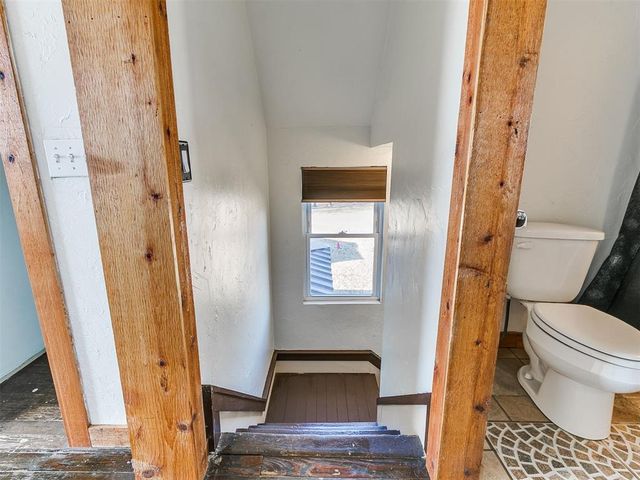 1217 W Industrial Road, Guthrie, OK 73044