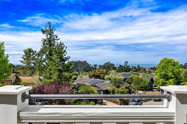 255 Thunderbird Drive, Aptos, CA 95003