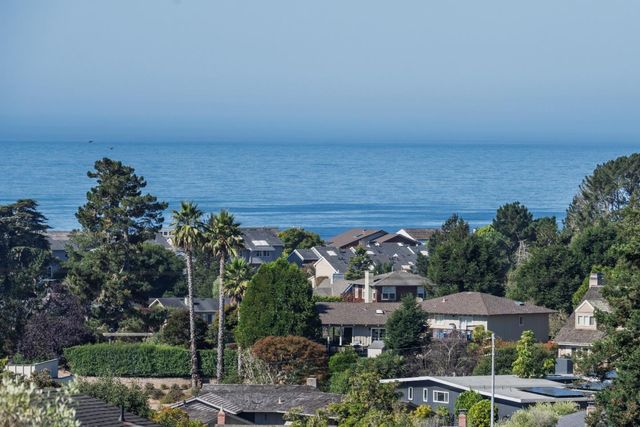 255 Thunderbird Drive, Aptos, CA 95003