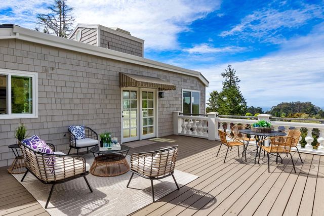255 Thunderbird Drive, Aptos, CA 95003