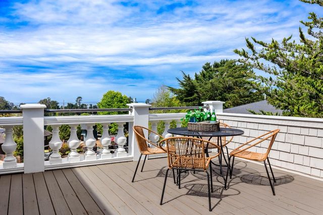 255 Thunderbird Drive, Aptos, CA 95003