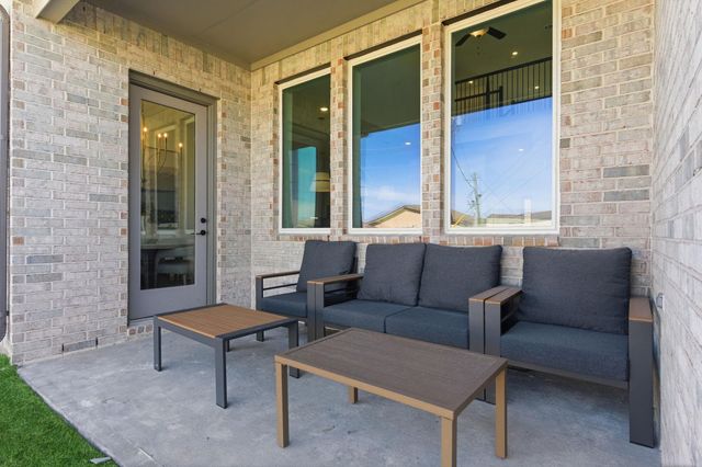 9119 Serene Haven Drive, Iowa Colony, TX 77583