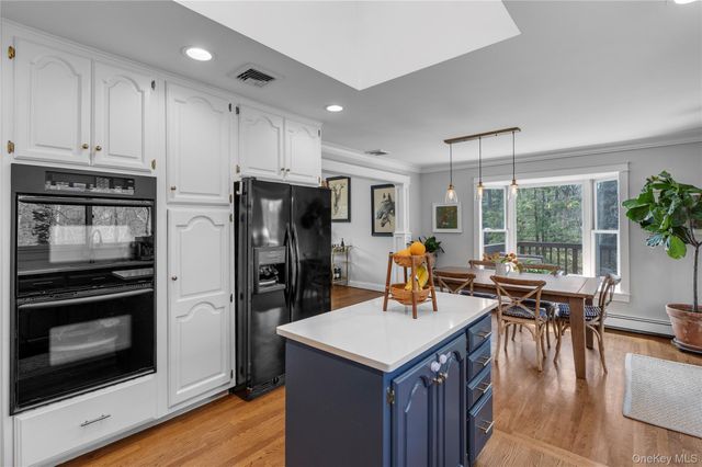 39 Hennessey Drive, Huntington, NY 11743
