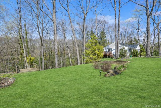 39 Hennessey Drive, Huntington, NY 11743