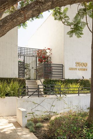2500 Abbot Kinney Boulevard 20, Venice, CA 90291