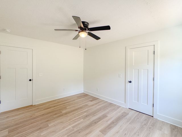 1790 Hawkins Branch Rd, Bethpage, TN 37022