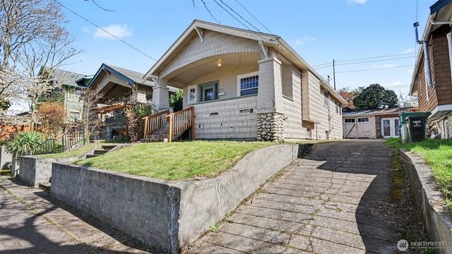 7220 4th Avenue NW, Seattle, WA 98117