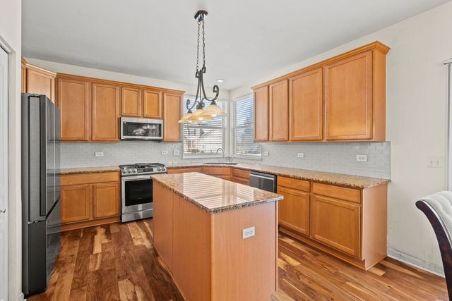 12901 Norwich Street, Plainfield, IL 60585