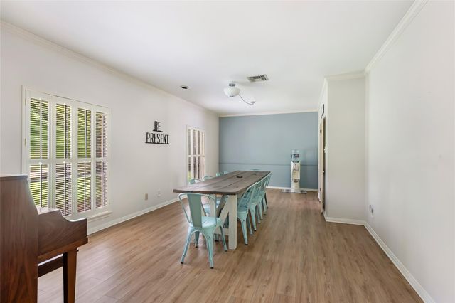 30 Little John Lane, Dayton, TX 77535