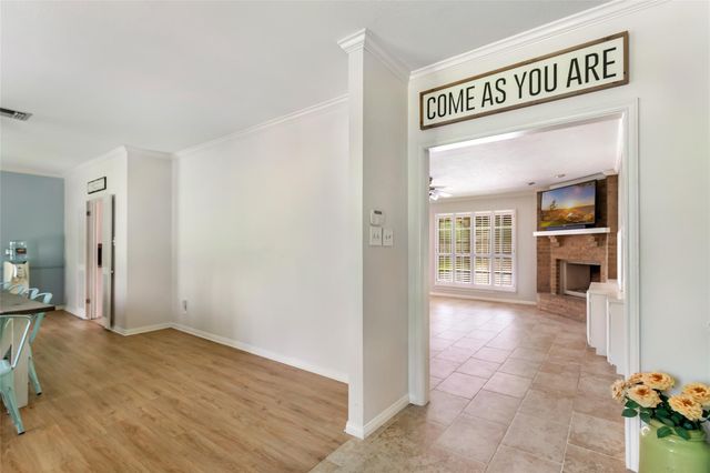 30 Little John Lane, Dayton, TX 77535
