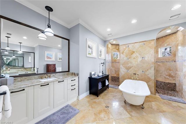 5031 Groveland TER, Naples, FL 34119