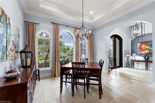 5031 Groveland TER, Naples, FL 34119
