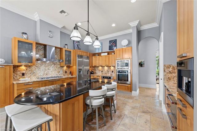 5031 Groveland TER, Naples, FL 34119