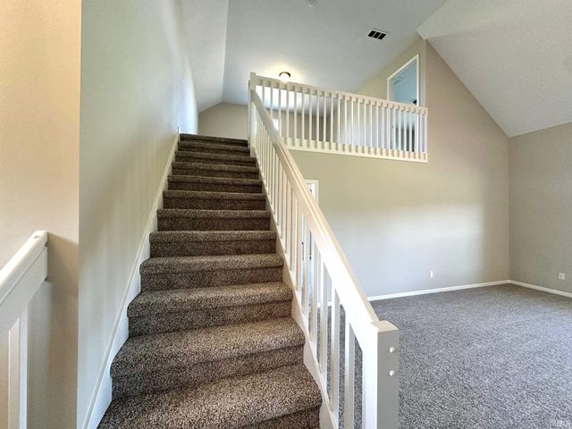 6327 Hunter Wood Drive, Fort Wayne, IN 46835