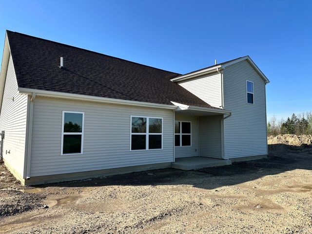 6327 Hunter Wood Drive, Fort Wayne, IN 46835