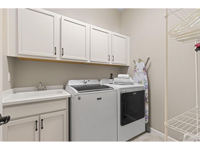 26743 E Peakview Pl, Aurora, CO 80016