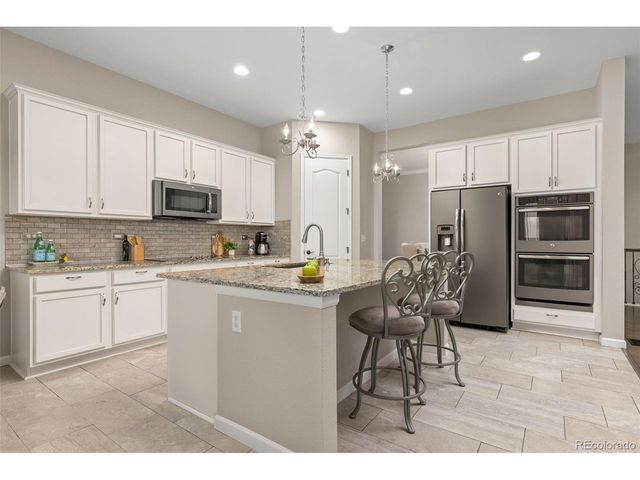 26743 E Peakview Pl, Aurora, CO 80016