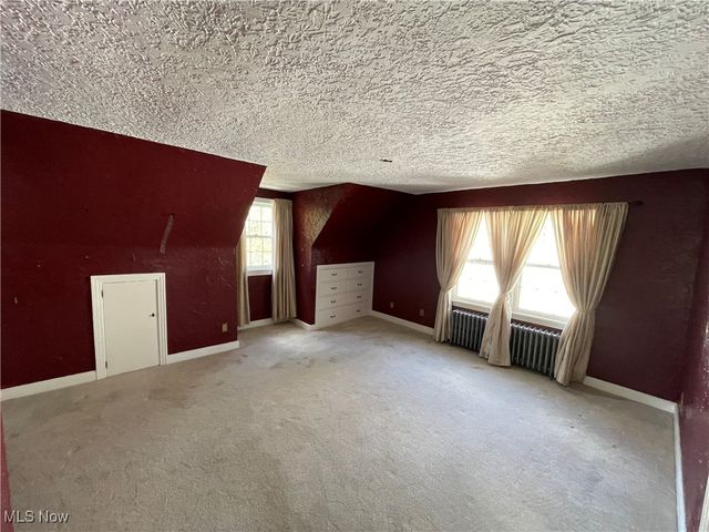 1867 Coronado Avenue, Youngstown, OH 44504