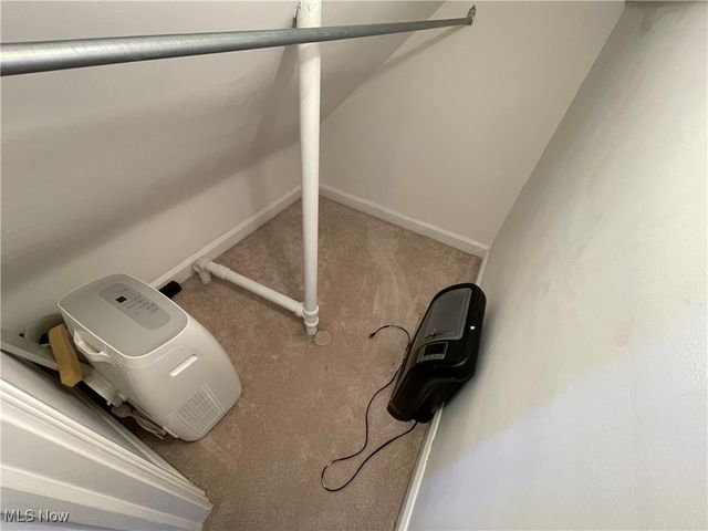 1867 Coronado Avenue, Youngstown, OH 44504