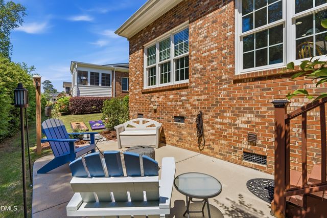 39 Old Grove Lane, Apex, NC 27502