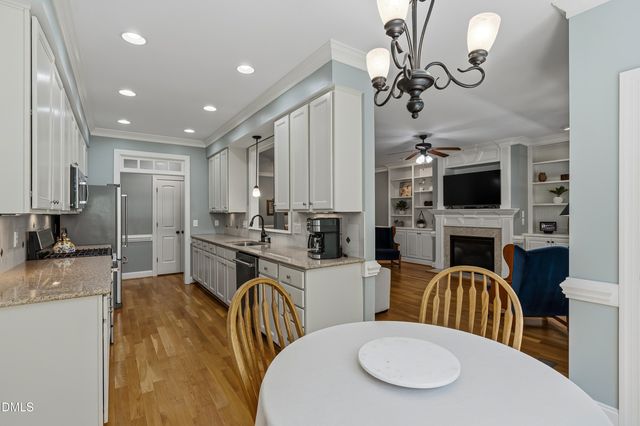 39 Old Grove Lane, Apex, NC 27502