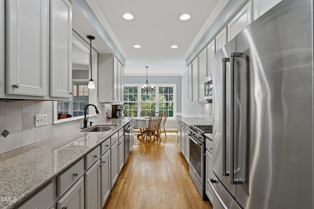 39 Old Grove Lane, Apex, NC 27502