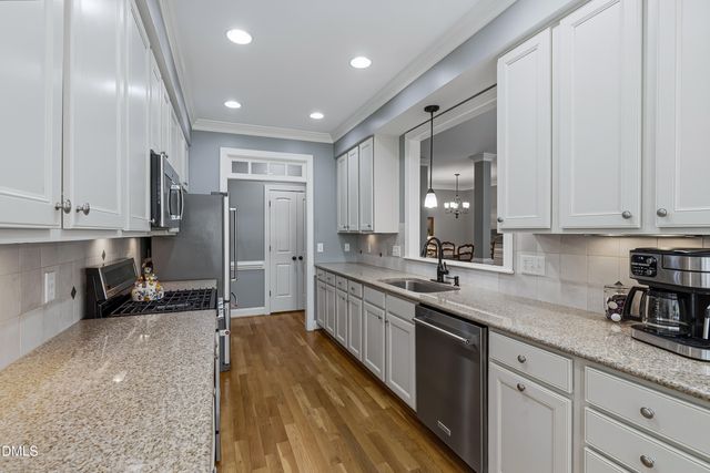 39 Old Grove Lane, Apex, NC 27502