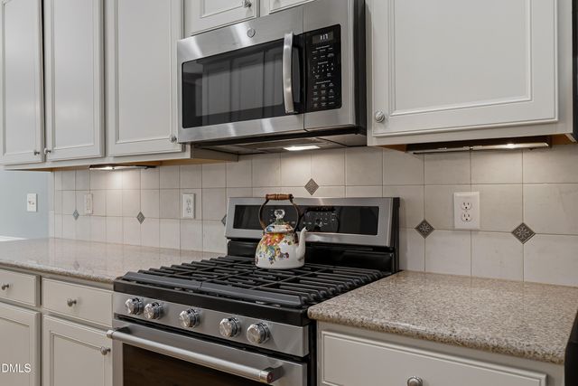 39 Old Grove Lane, Apex, NC 27502