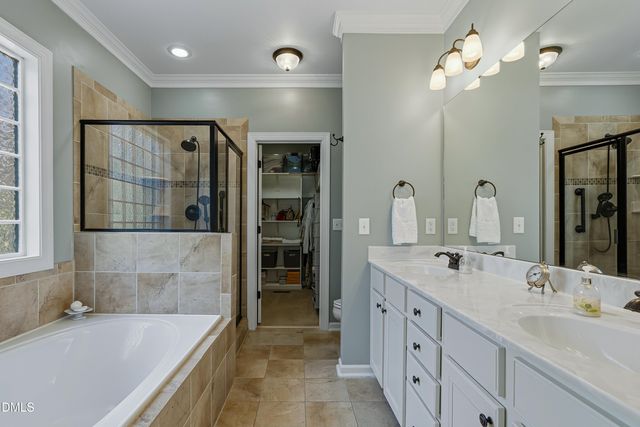 39 Old Grove Lane, Apex, NC 27502