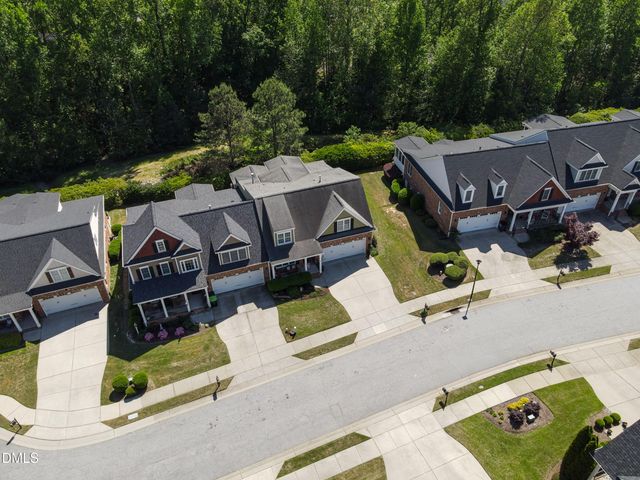 39 Old Grove Lane, Apex, NC 27502