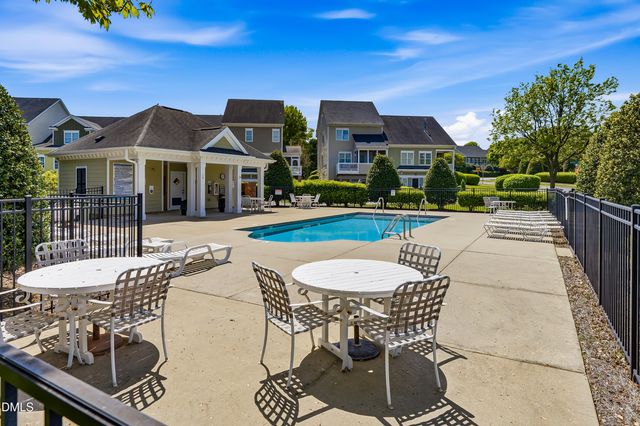 39 Old Grove Lane, Apex, NC 27502