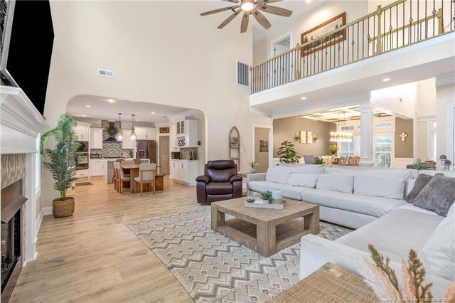 2945 Cragburn Place, Fayetteville, NC 28306