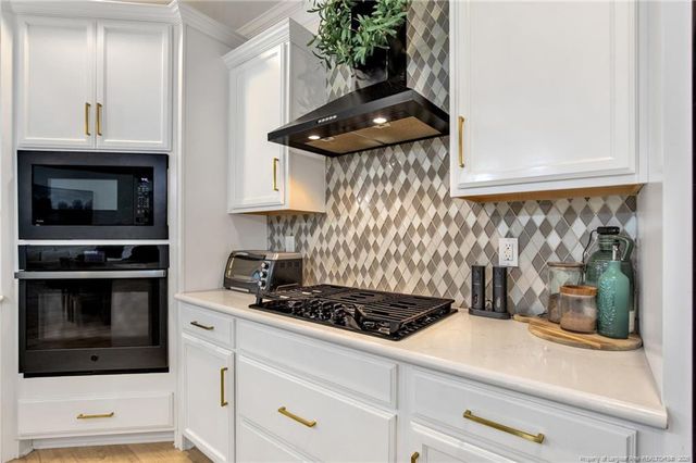 2945 Cragburn Place, Fayetteville, NC 28306