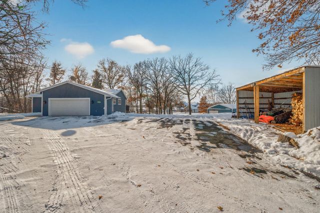 2822 286th Lane NW, Isanti, MN 55040
