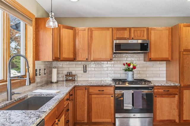 2822 286th Lane NW, Isanti, MN 55040