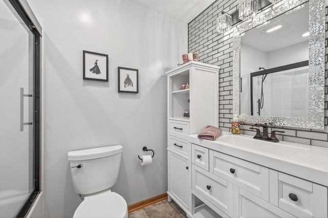 2822 286th Lane NW, Isanti, MN 55040