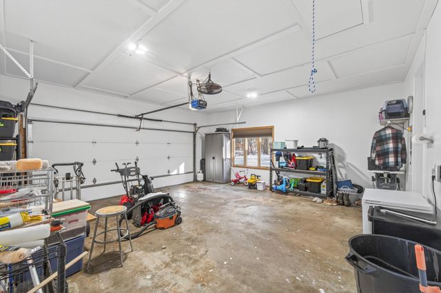 2822 286th Lane NW, Isanti, MN 55040