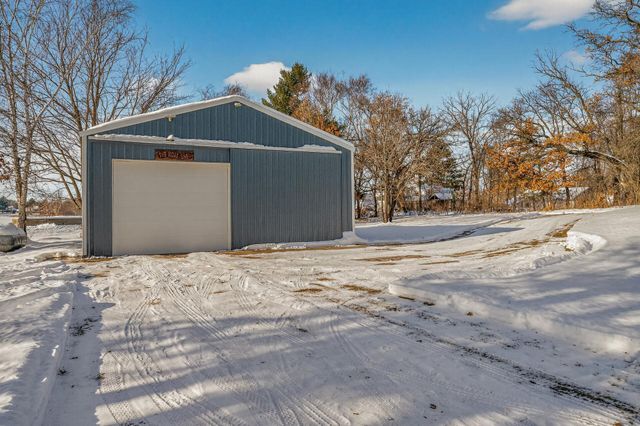 2822 286th Lane NW, Isanti, MN 55040