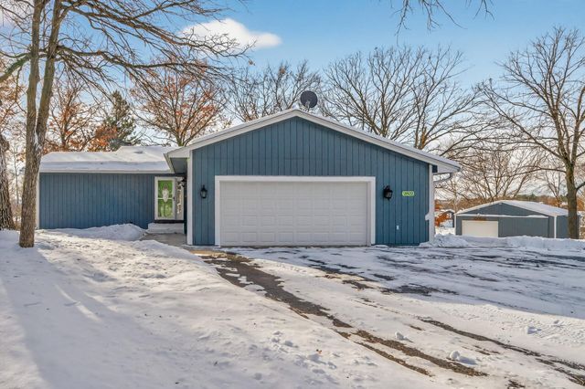 2822 286th Lane NW, Isanti, MN 55040